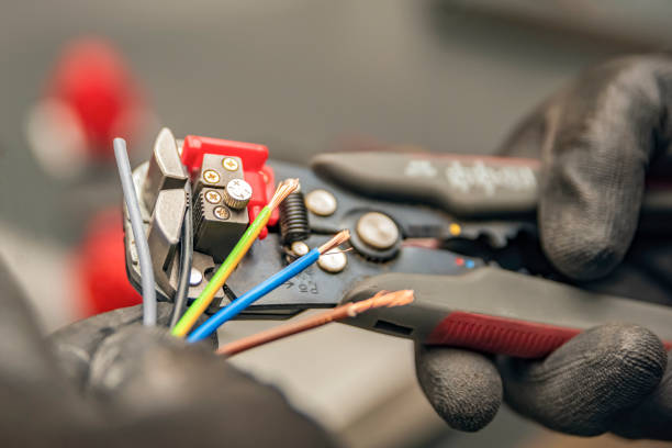 Best Electrical Contractors for Businesses  in Warsaw, IL