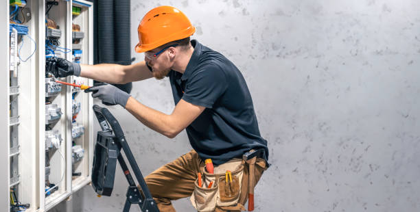 Best Electrical Outlet Repair  in Warsaw, IL
